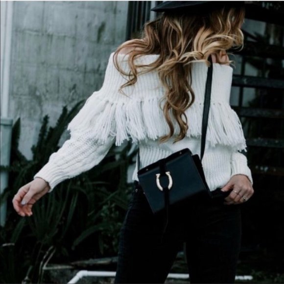 NEW! Boho White Knit Sweater with Fringes - Picture 2 of 3